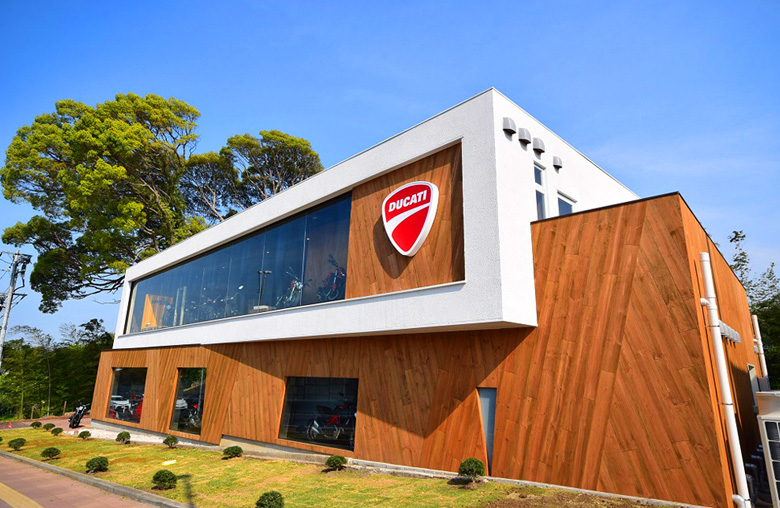 ドゥカティ横浜